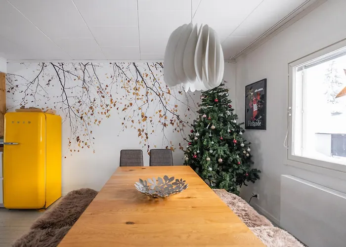 فيلة Stenberg By Booklapland روفانييمي